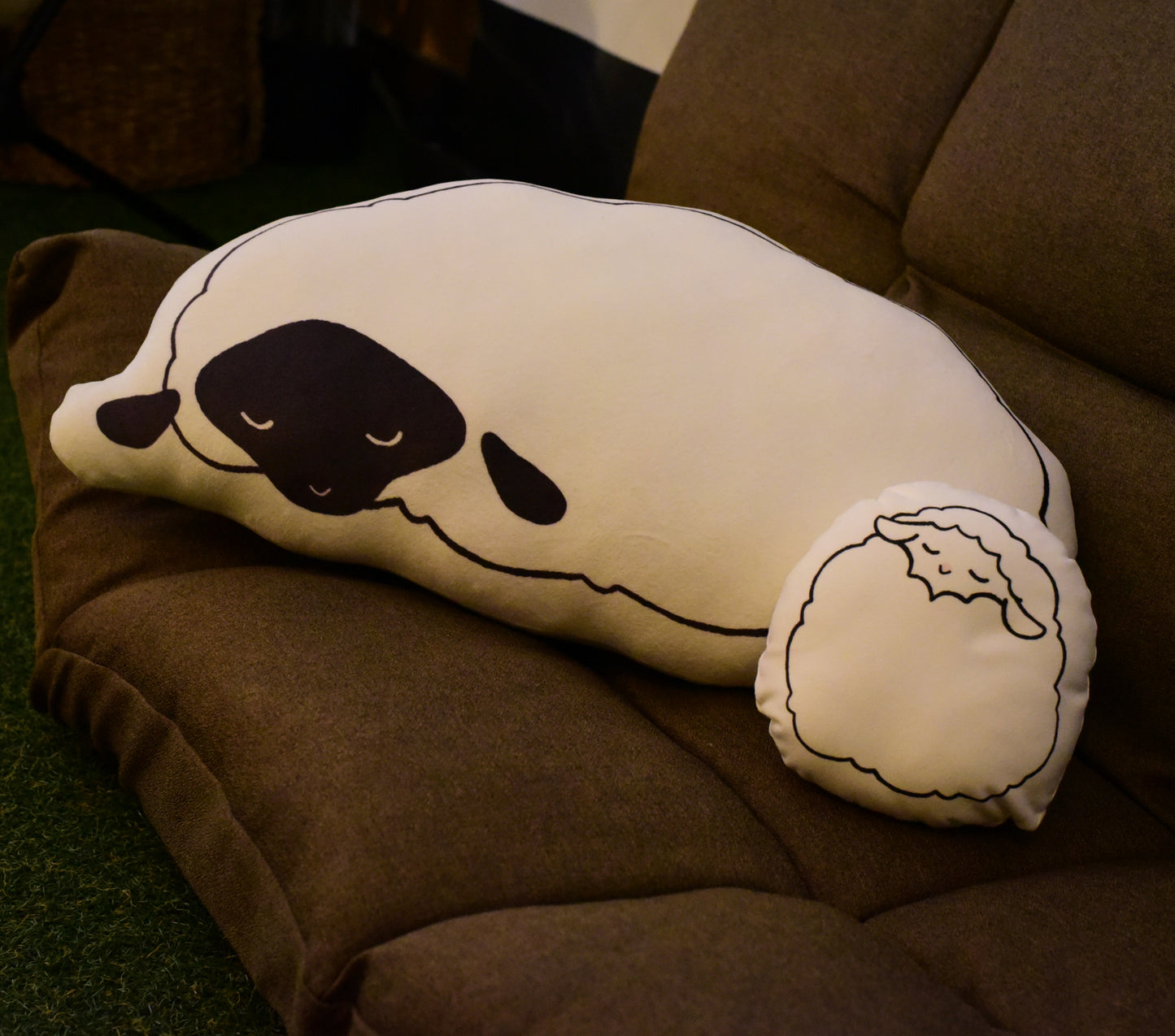 ヨルとわたひつじのクッションセット
